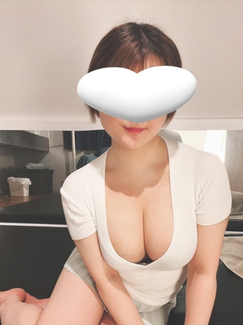 むちむち彼女 きり