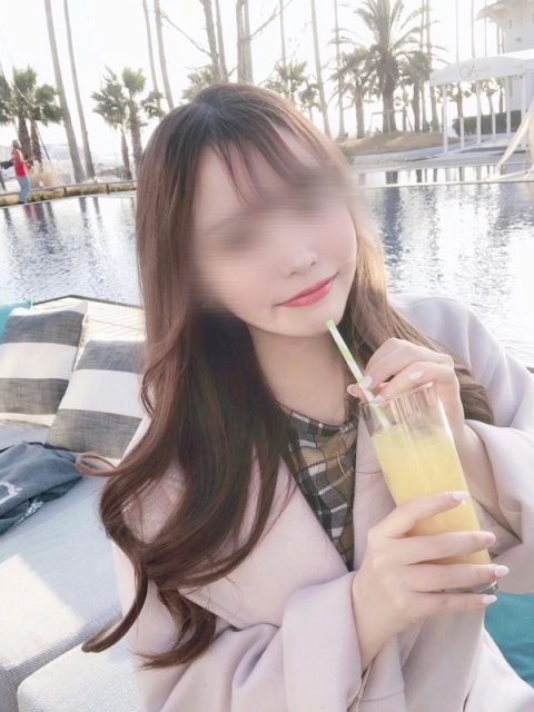 むちむち彼女 まな